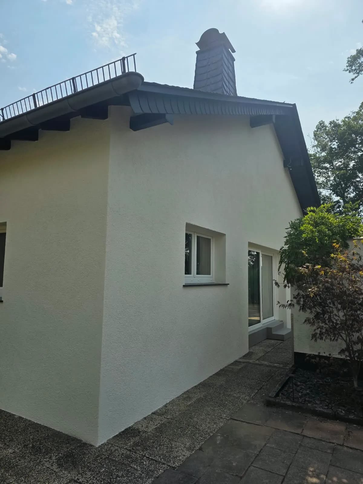 Buitenschilderwerk aan een woning in het werkgebied rond Apeldoorn